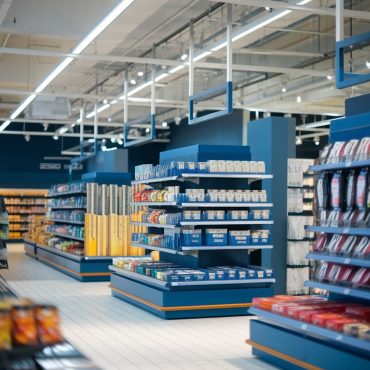 a-photo-of-a-supermarket-and-hypermarket_Iu0u_cn7RKmjSGt7eB-rvQ_0bTgQwKjSumyKTpuE3BWGQ